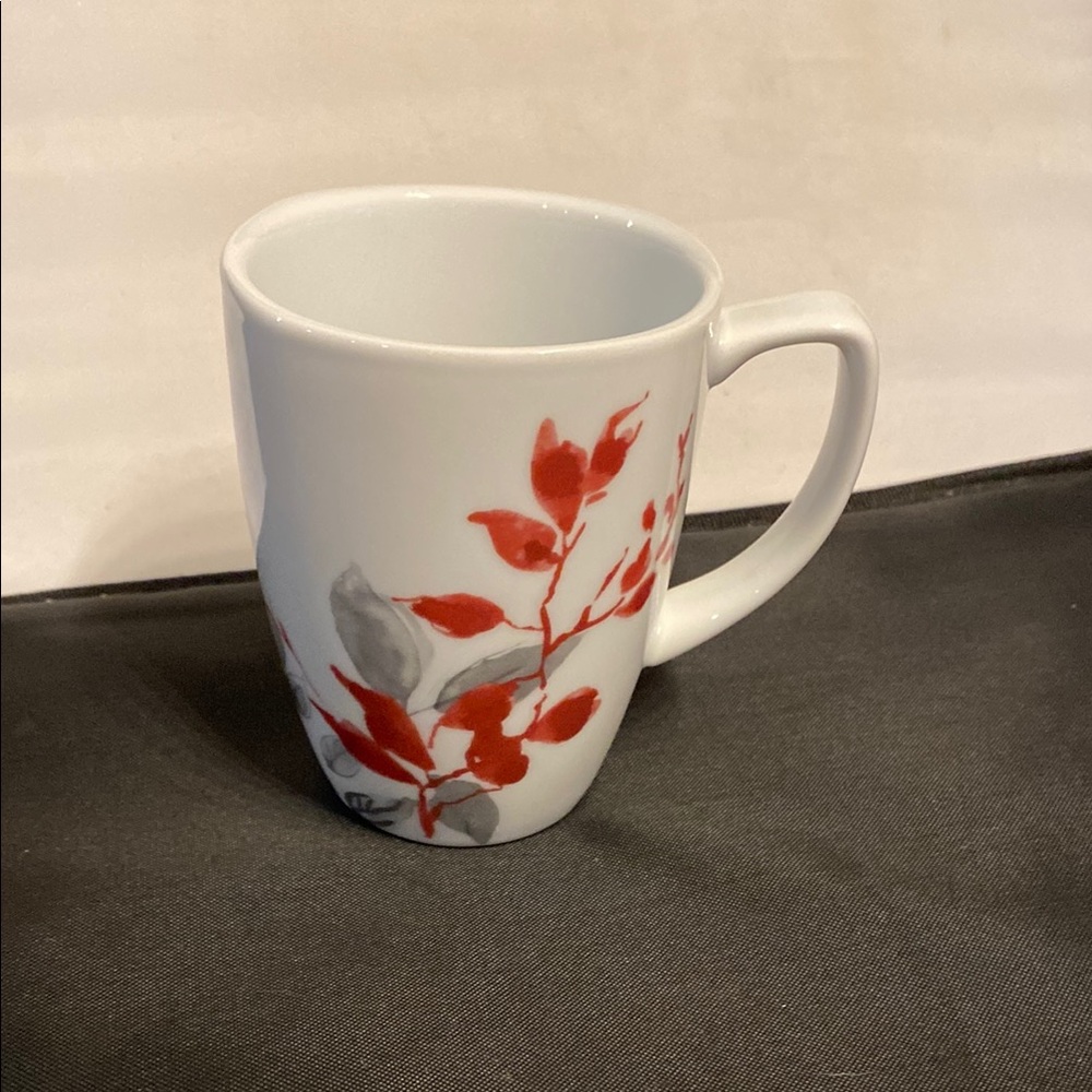 Red and White Ceramic Mug corelle Kyoto leaves